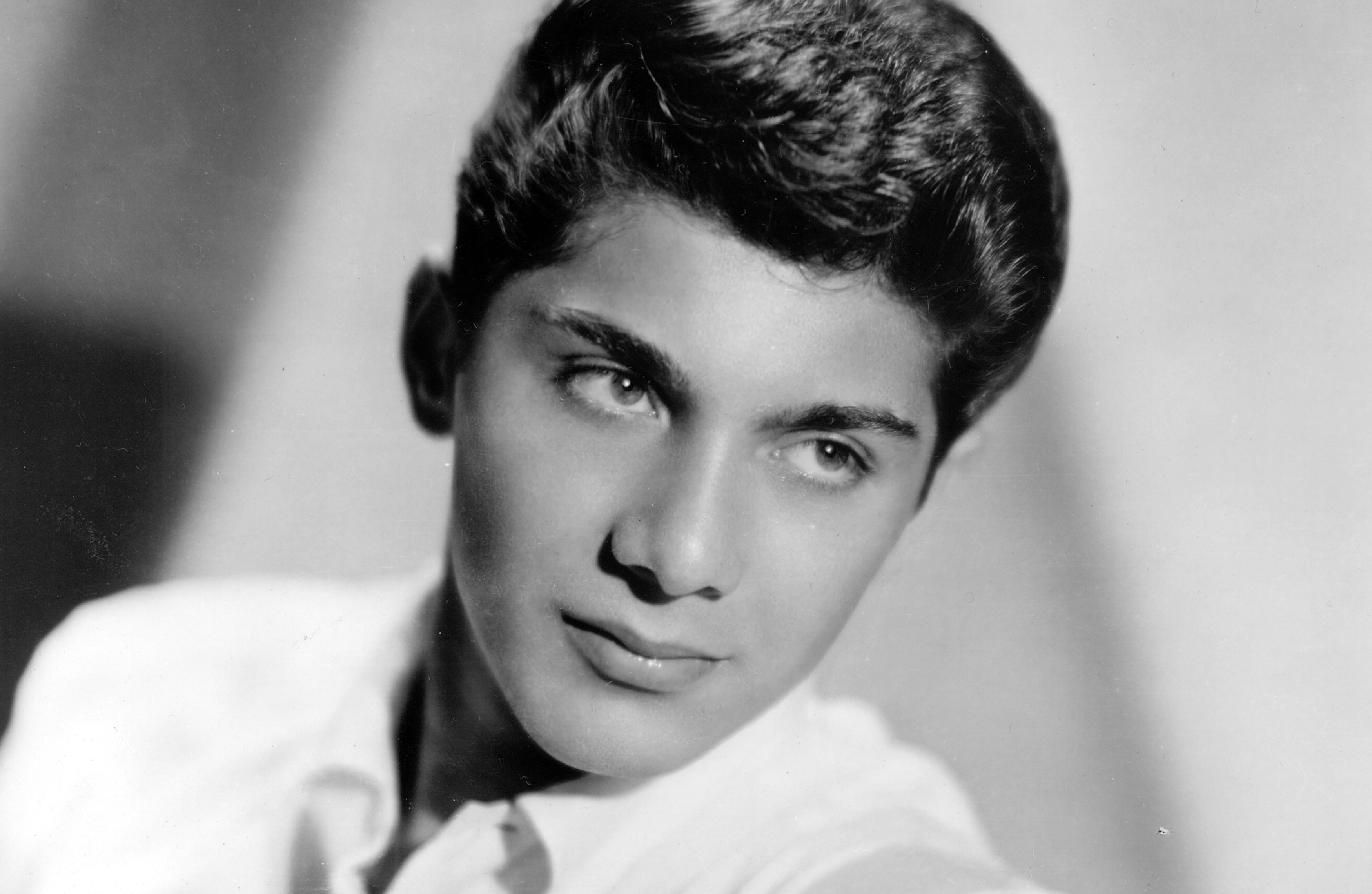  Paul Anka is a name that resonates with music lovers across generations